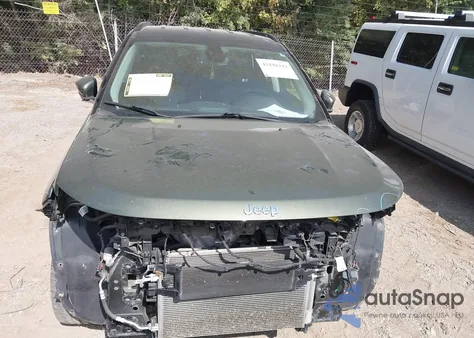 2019 Jeep Compass Limited 4X4 from USA, damaged, VIN 3C4NJDCBXKT773295